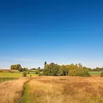 Les Landes De Bruyeres بيت للعطل